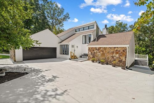4205 Loftwood Dr, Cohutta, GA, 30710-9326 | Card Image