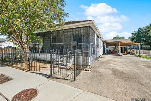 2939 Leonidas St, New Orleans, LA, 70118-3121 | Card Image