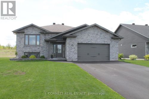 2140 Burke Ave, Cornwall, ON, K6H0E2 | Card Image