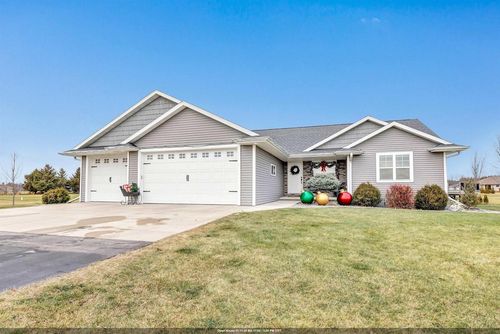 131 White Clover Court, CHASE, WI, 54162 | Card Image