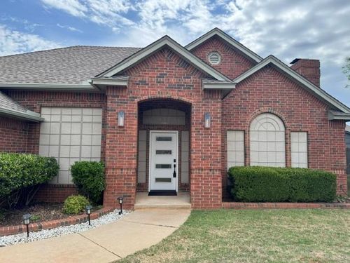 1505 Shrill Ct, Norman, OK, 73071-6193 | Card Image