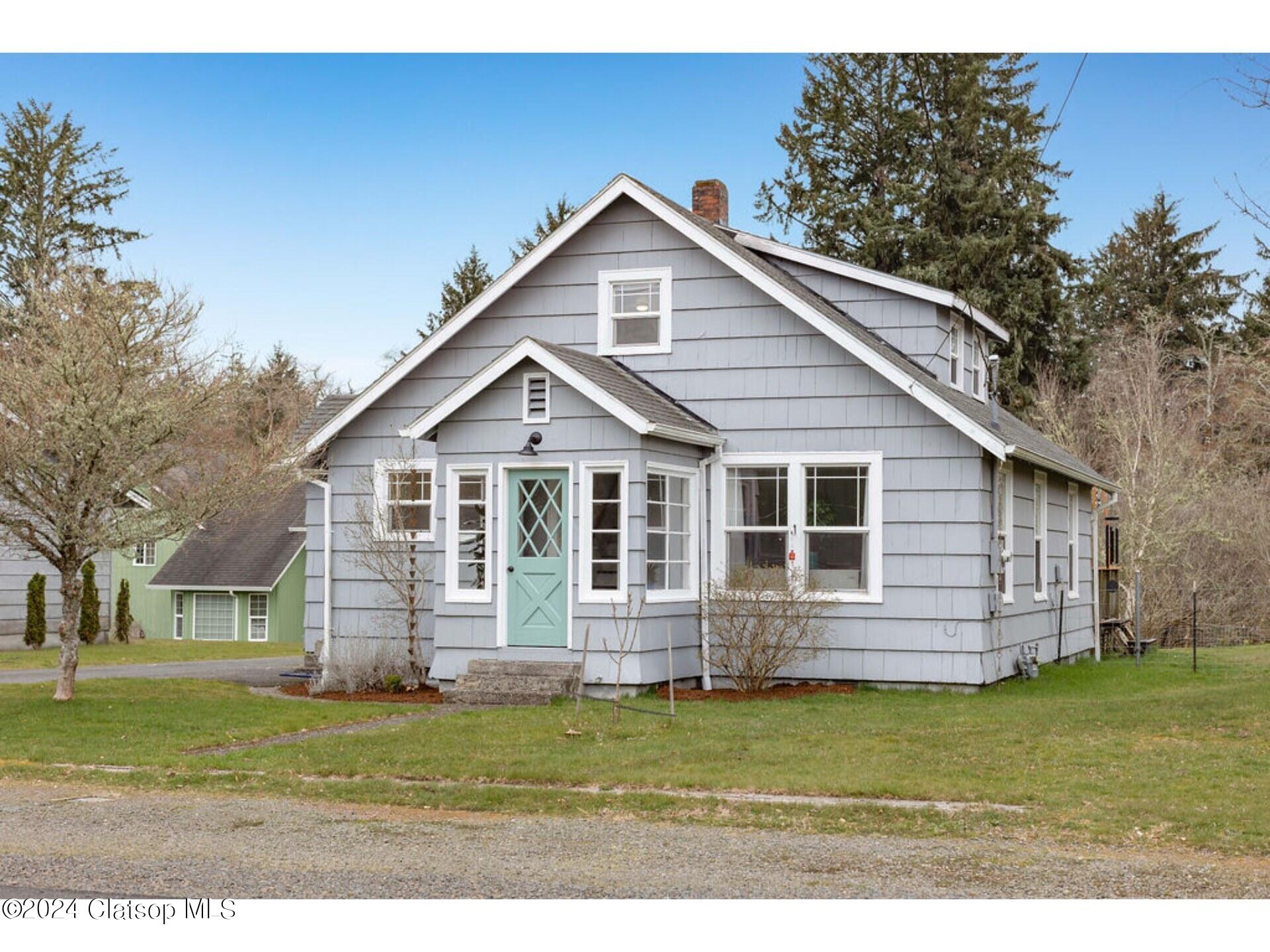 Cedar Ave, Warrenton, OR 97146