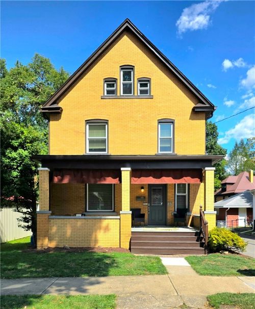 1126 Highland St, Tarentum, PA, 15084-1024 | Card Image