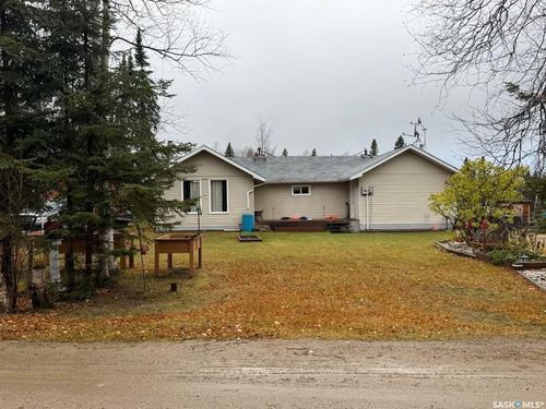 711 Waskos Drive, Northern Admin District, SK, S0J3G0 | Card Image