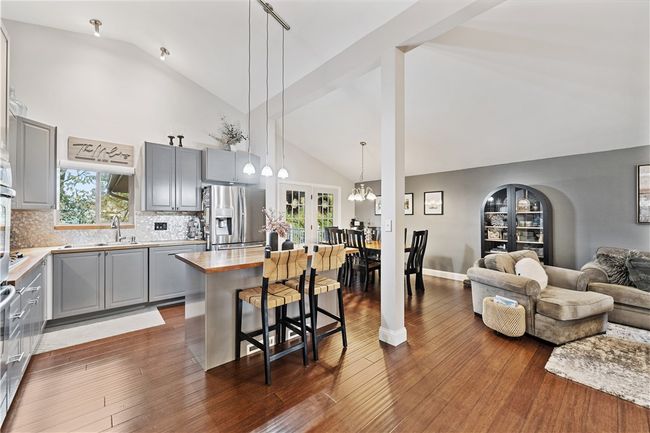 141 Terrace Ct, House other with 3 bedrooms, 3 bathrooms and 2 parking in Trafford PA | Image 4