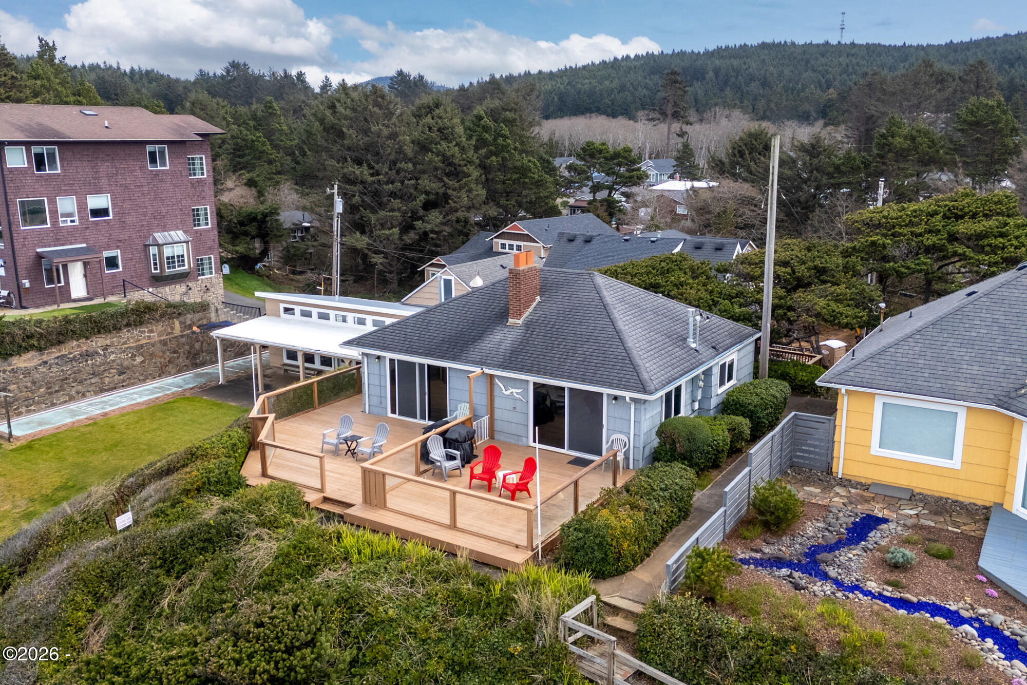 Residential in Lincoln City 4