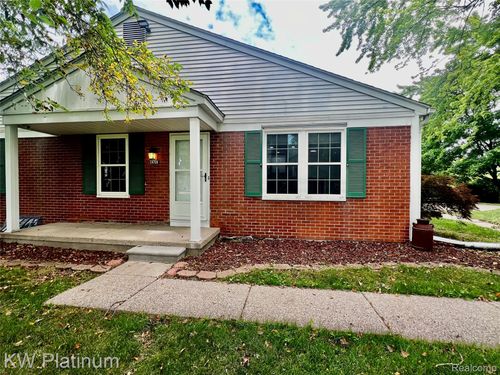 37-24708 Springdale St, Macomb, MI, 48042 | Card Image