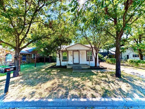 1006 Franklin St, Weatherford, TX, 76086-2022 | Card Image
