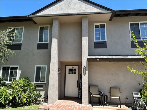 2543 Fitzgerald Rd, Simi Valley, CA, 93065-4488 | Card Image