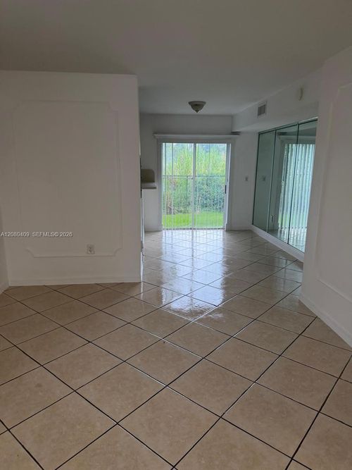 101-28-2900 Se 12th Rd, Homestead, FL, 33035-2394 | Card Image