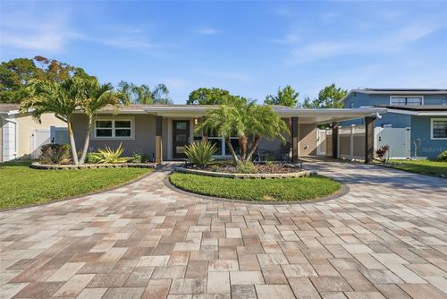 471 42nd Ave Ne, St Petersburg, FL, 33703-5009 | Card Image