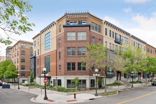 109-209 8th St E, Saint Paul, MN, 55101-3387 | Card Image