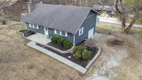 528 W Poplar Ave, Princeton, IN, 47670-2360 | Card Image