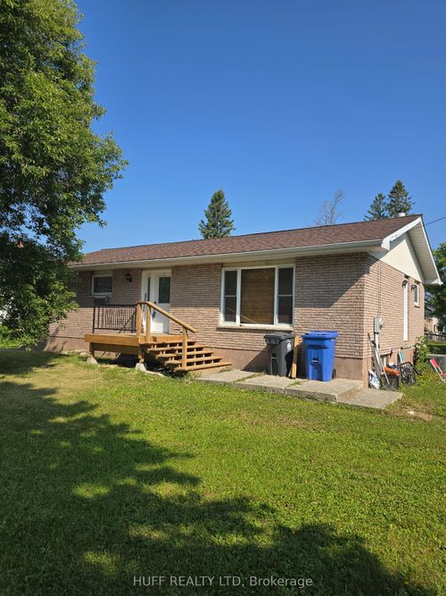 95 6th Ave, Englehart, ON, P0J1H0 | Card Image
