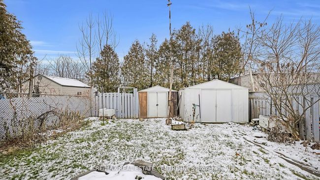 57 Archdekin Dr, House attached with 4 bedrooms, 2 bathrooms and 4 parking in Brampton ON | Image 37