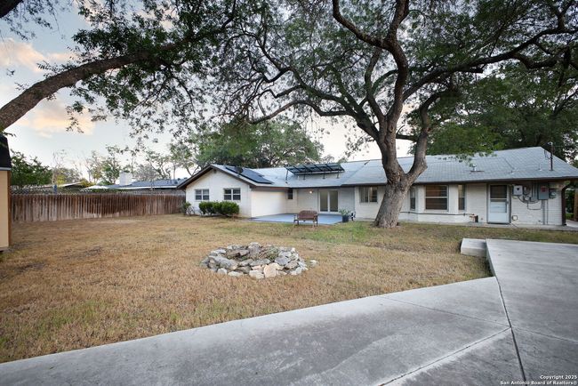 425 Winfield Blvd, House other with 3 bedrooms, 2 bathrooms and null parking in Windcrest TX | Image 38