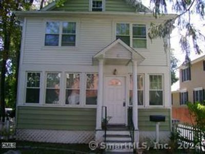 18 Bradley Place, Home with 4 bedrooms, 2 bathrooms and null parking in Stamford CT | Image 2