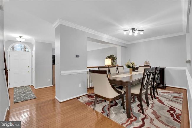 7523 Westmore Dr, Townhouse with 3 bedrooms, 4 bathrooms and null parking in SPRINGFIELD VA | Image 7