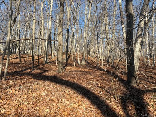Woodhull Landing Woodhull Landing, Brookhaven, NY, 11764 | Card Image