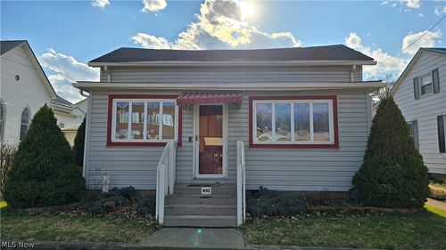 410 Mulberry St, Elizabeth, WV, 26143 | Card Image