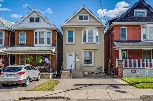 4 Glendale Ave N, Hamilton, ON, L8L7J1 | Card Image