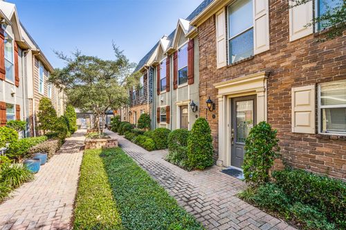 i-4208 Bowser Ave, Dallas, TX, 75219-2808 | Card Image