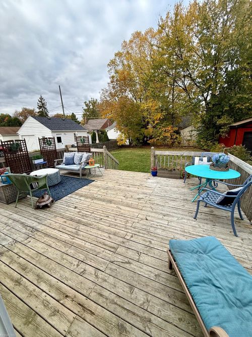 1552 Brys Dr, Grosse Pointe Woods, MI, 48236-1008 | Card Image