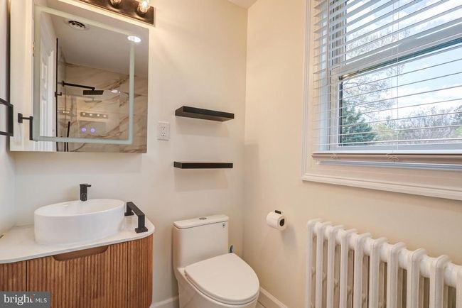 8114 Old Georgetown Rd, House other with 5 bedrooms, 3 bathrooms and null parking in BETHESDA MD | Image 23