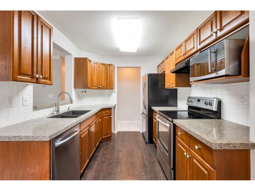 202-13870 70 Ave, Surrey, BC, V3W0R9 | Card Image
