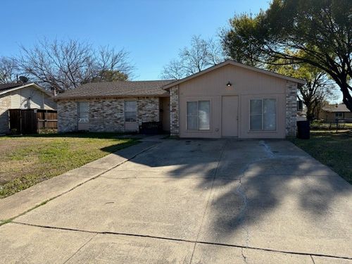 916 Tulip Trl, Mesquite, TX, 75149-6036 | Card Image