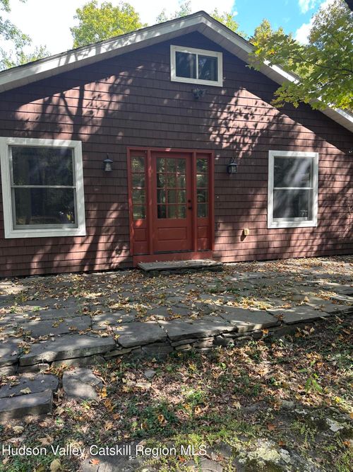 153 Maverick Rd, Woodstock, NY, 12498-2500 | Card Image