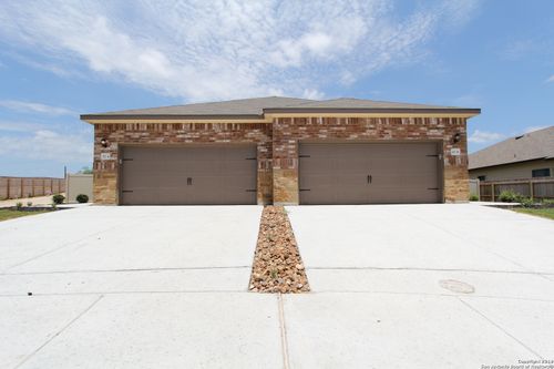 b-283 Joanne Loop, Buda, TX, 78610-3894 | Card Image