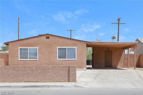 2308 Revere St, North Las Vegas, NV, 89030-4085 | Card Image