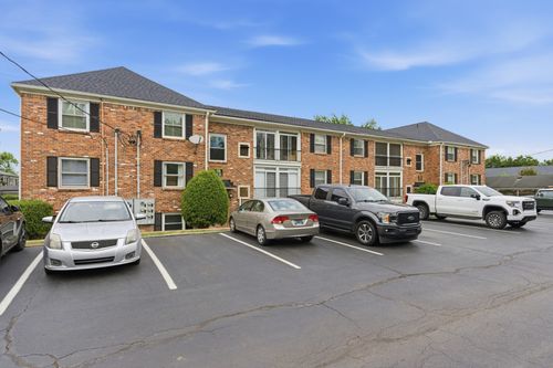 15l-5025 Hillsboro Pike, Nashville, TN, 37215-3776 | Card Image