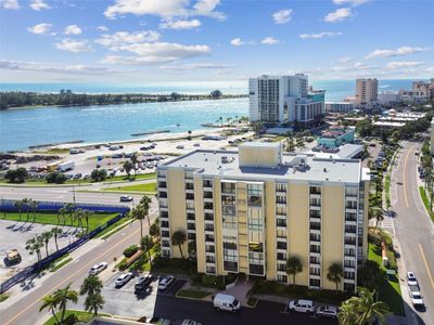 903 - 800 S Gulfview Boulevard, Condo with 4 bedrooms, 3 bathrooms and null parking in CLEARWATER BEACH FL | Image 2