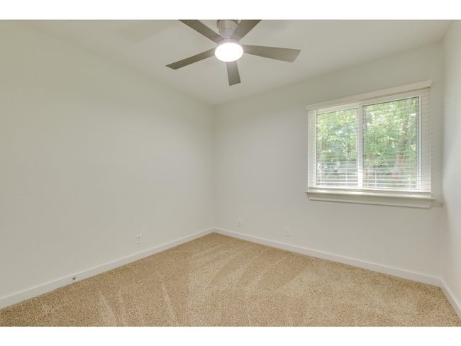 6112 Glen Meadow Dr, House other with 4 bedrooms, 2 bathrooms and 2 parking in Austin TX | Image 16