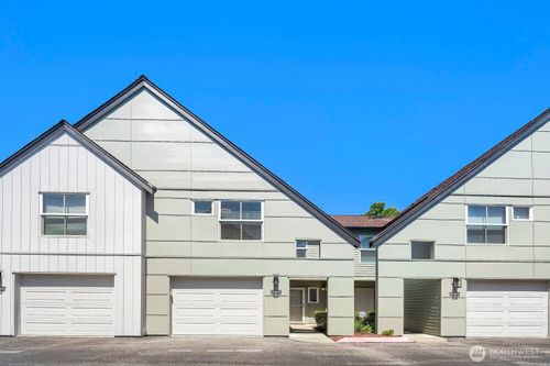 k111-6628 S 238th Pl, Kent, WA, 98032-2650 | Card Image