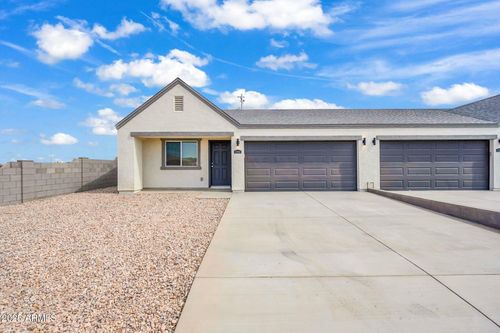 13215 S Laredo Rd, Arizona City, AZ, 85123-8441 | Card Image