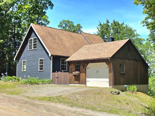 136 School Marm Ln, Townshend, VT, 05353-9684 | Card Image