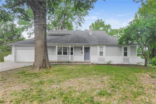 314 Canterbury Ln, Belton, MO, 64012-1708 | Card Image