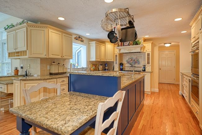 391 Concord Rd, House other with 4 bedrooms, 4 bathrooms and 6 parking in Marlborough MA | Image 12