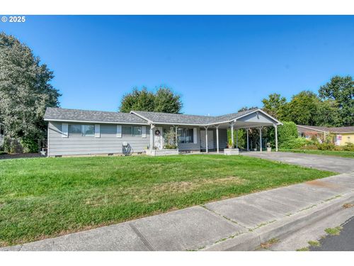 1415 Sw 44th St, Pendleton, OR, 97801-3711 | Card Image