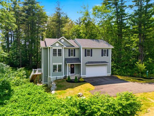 57 Hardy Rd, Londonderry, NH, 03053-2829 | Card Image