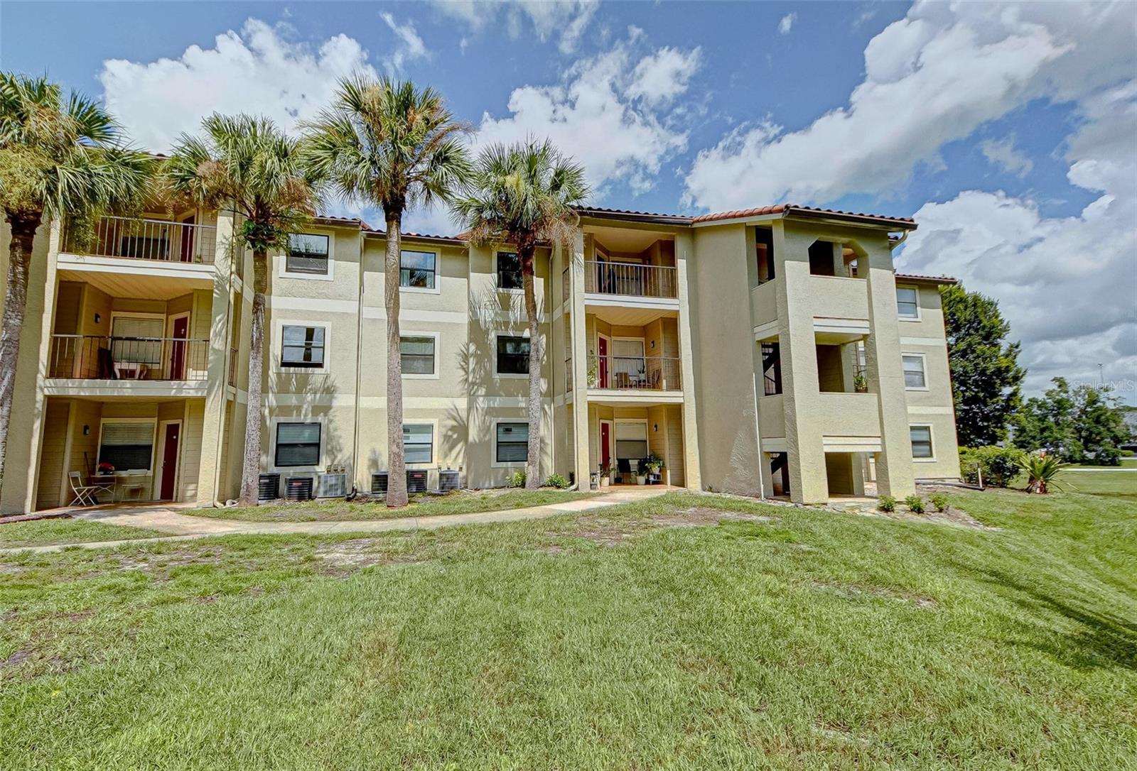 Residential in KISSIMMEE