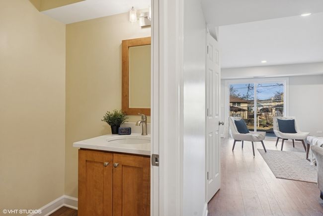 940 S Cedar Ave, House other with 4 bedrooms, 3 bathrooms and 2 parking in Elmhurst IL | Image 11