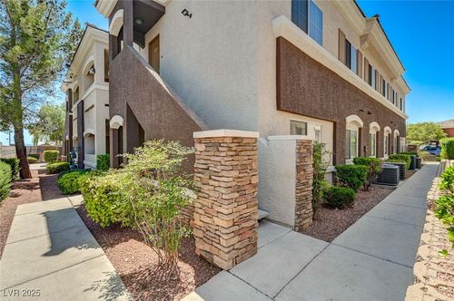 unit-2217-9303 Gilcrease Ave, Las Vegas, NV, 89149-6104 | Card Image