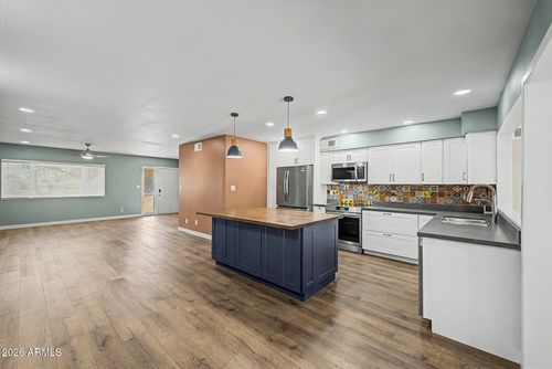 2182 E Minton Dr, Tempe, AZ, 85282-7449 | Card Image