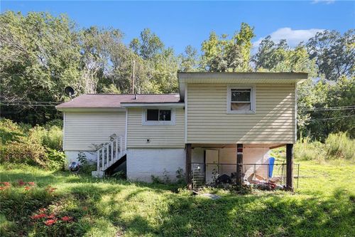 12 Circle Dr Se, Lindale, GA, 30147-1104 | Card Image
