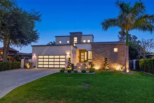 874 Placido Way Ne, ST PETERSBURG, FL, 33704-1652 | Card Image