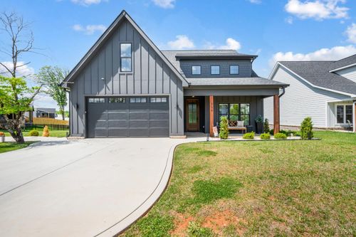 719 Elmwood Ave, Lynchburg, VA, 24503-4433 | Card Image